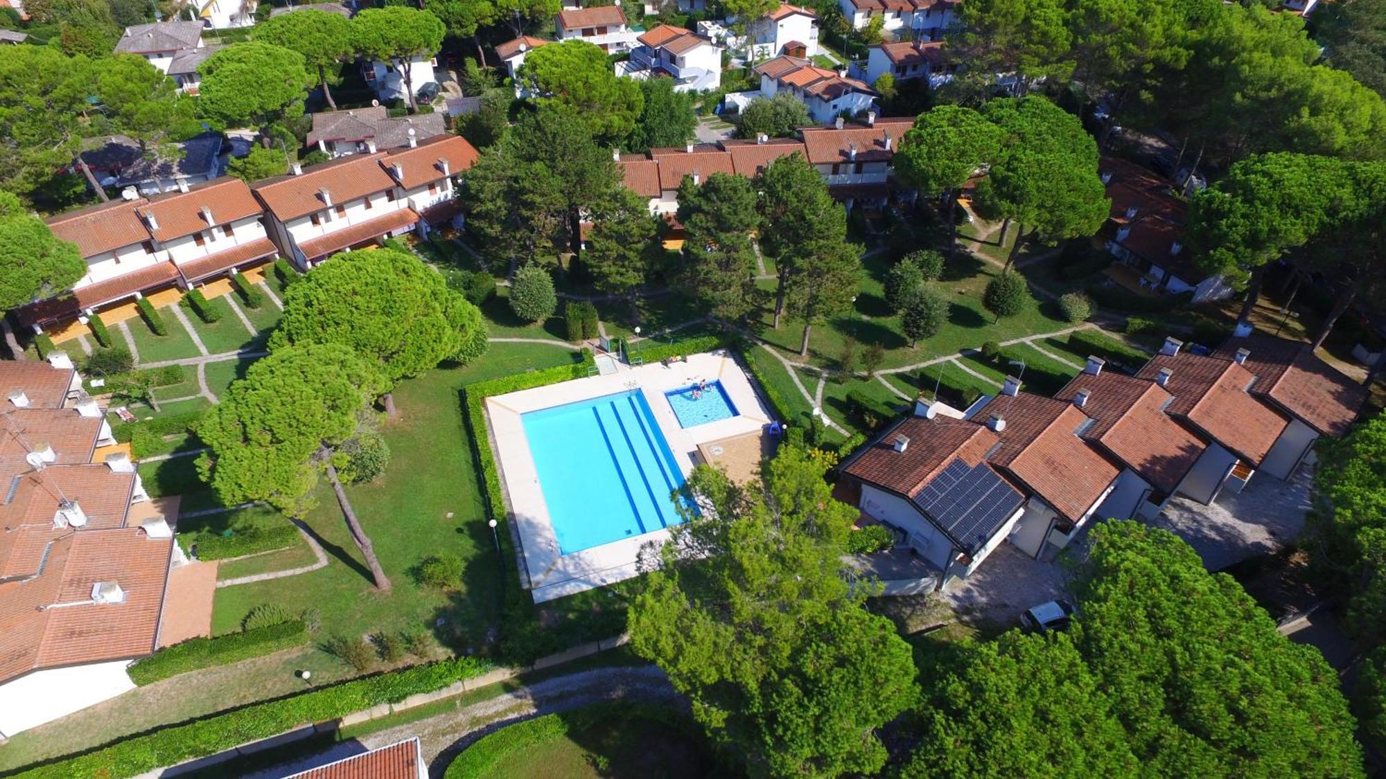 Villaggio Club Dei Pini บิบิโอเน ภายนอก รูปภาพ