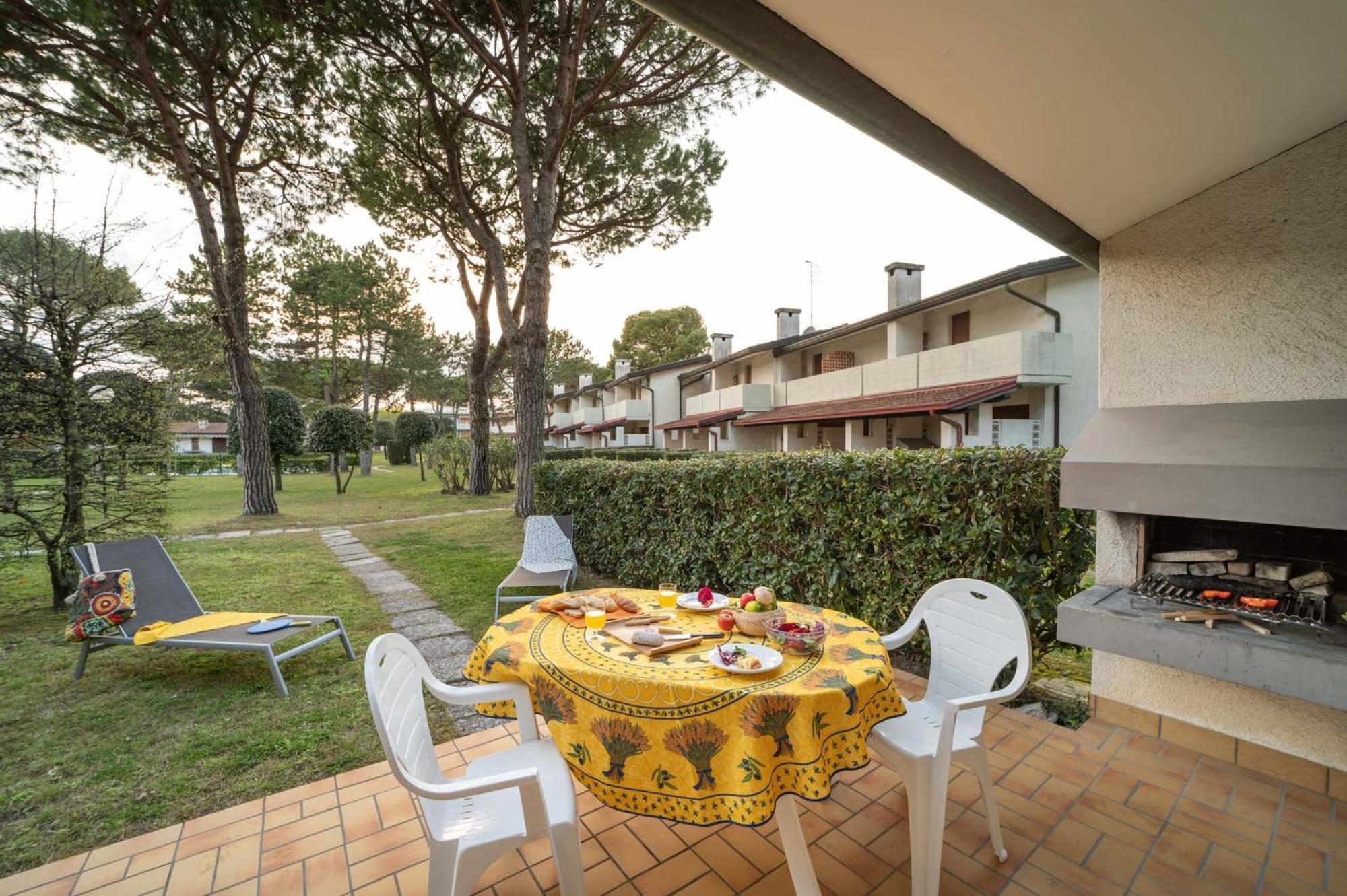 Villaggio Club Dei Pini บิบิโอเน ภายนอก รูปภาพ